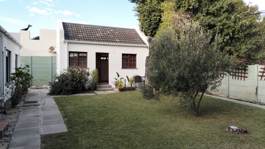 To Let 1 Bedroom Property for Rent in Flamingo Vlei Western Cape